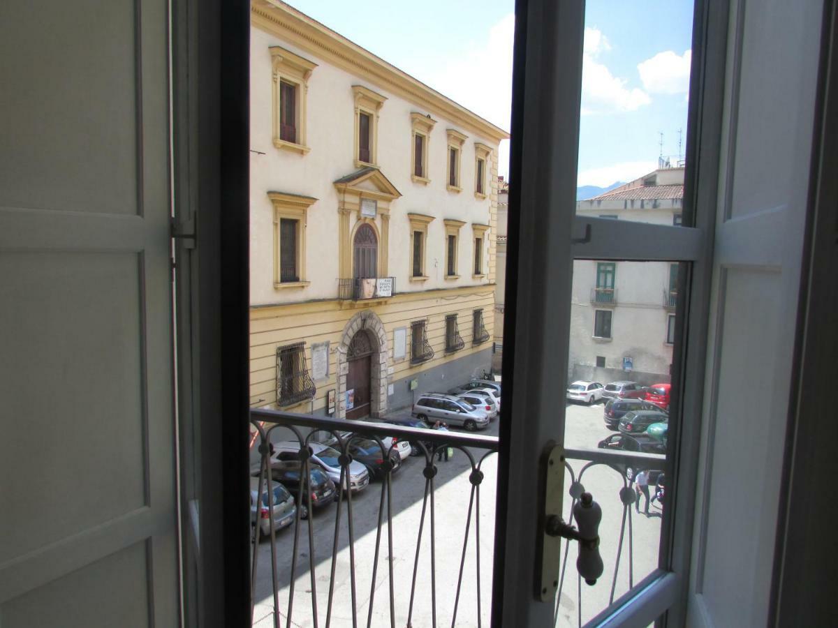 Salerno Domus Claudia Apartment Exterior photo