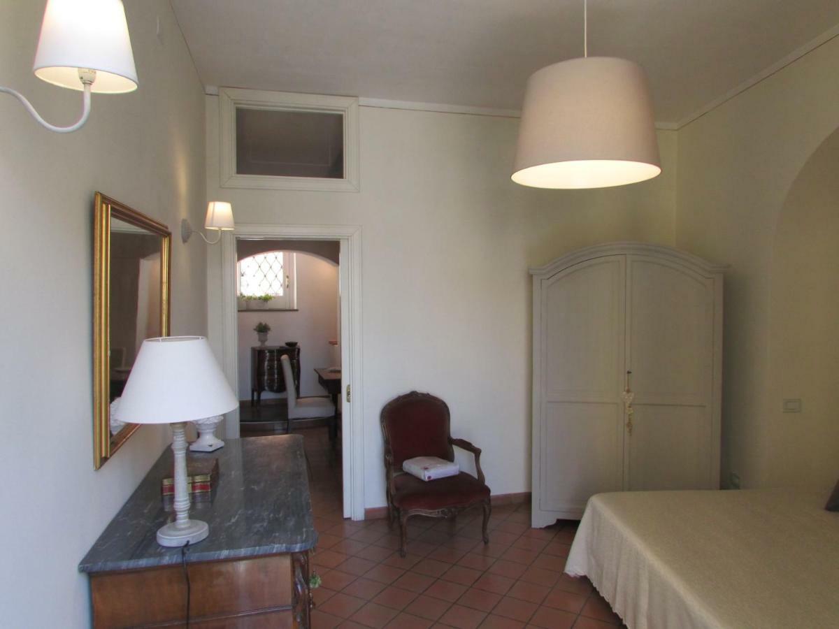 Salerno Domus Claudia Apartment Exterior photo
