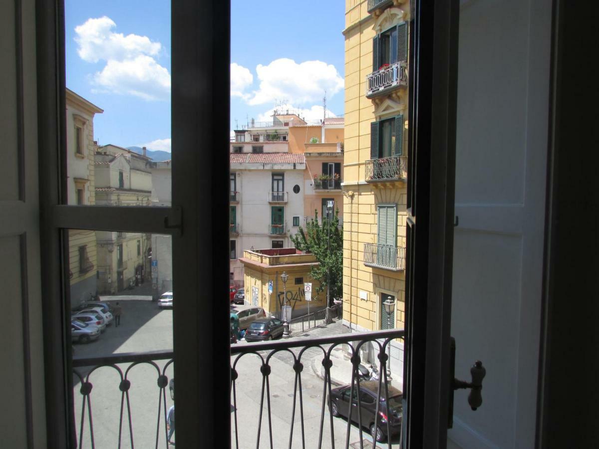 Salerno Domus Claudia Apartment Exterior photo