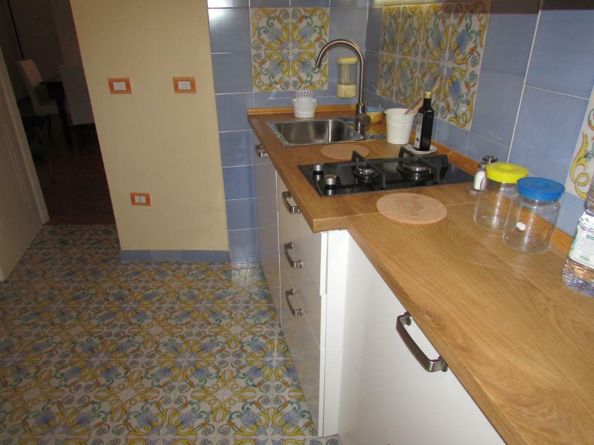 Salerno Domus Claudia Apartment Exterior photo