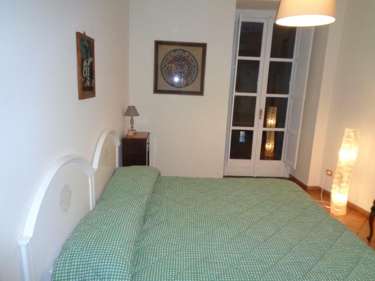 Salerno Domus Claudia Apartment Exterior photo